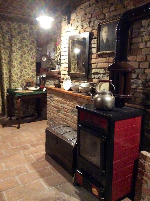 Casa Giuliana Guest House Calosso Екстериор снимка