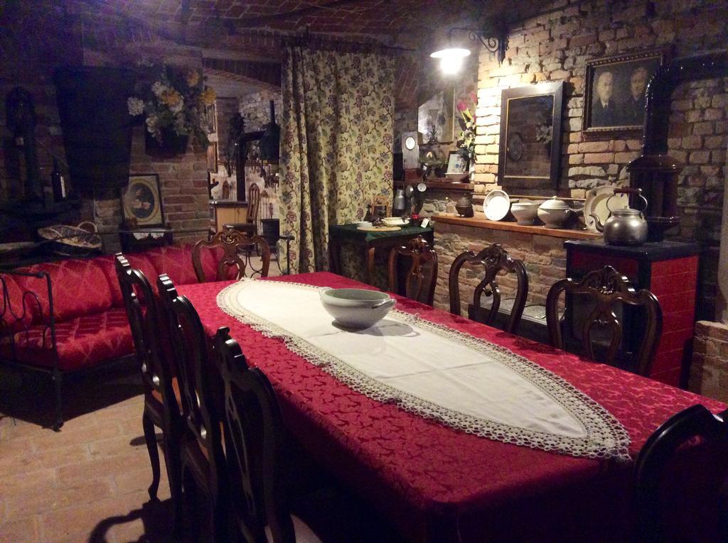 Casa Giuliana Guest House Calosso Екстериор снимка