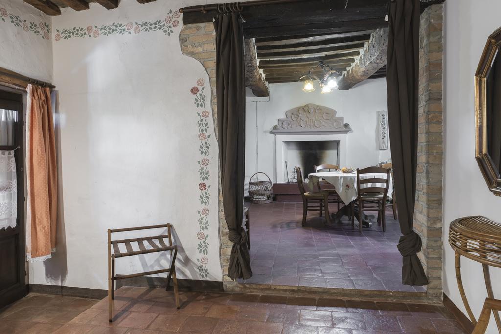 Casa Giuliana Guest House Calosso Екстериор снимка