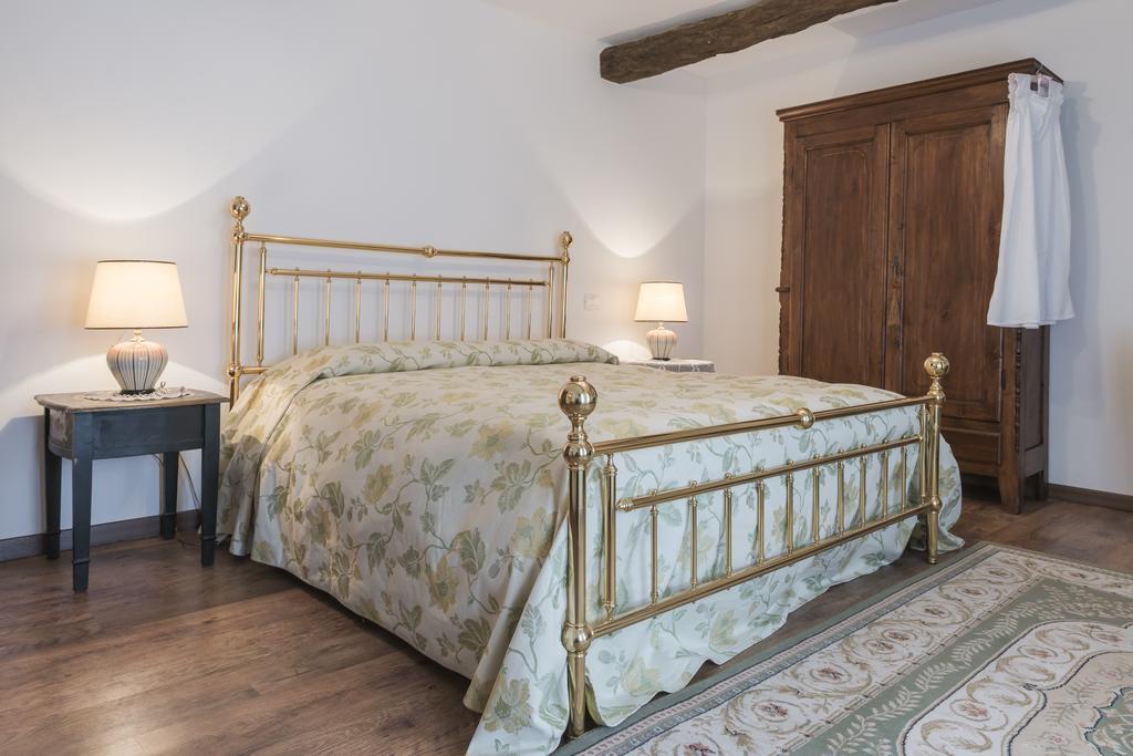 Casa Giuliana Guest House Calosso Екстериор снимка