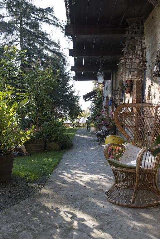Casa Giuliana Guest House Calosso Екстериор снимка